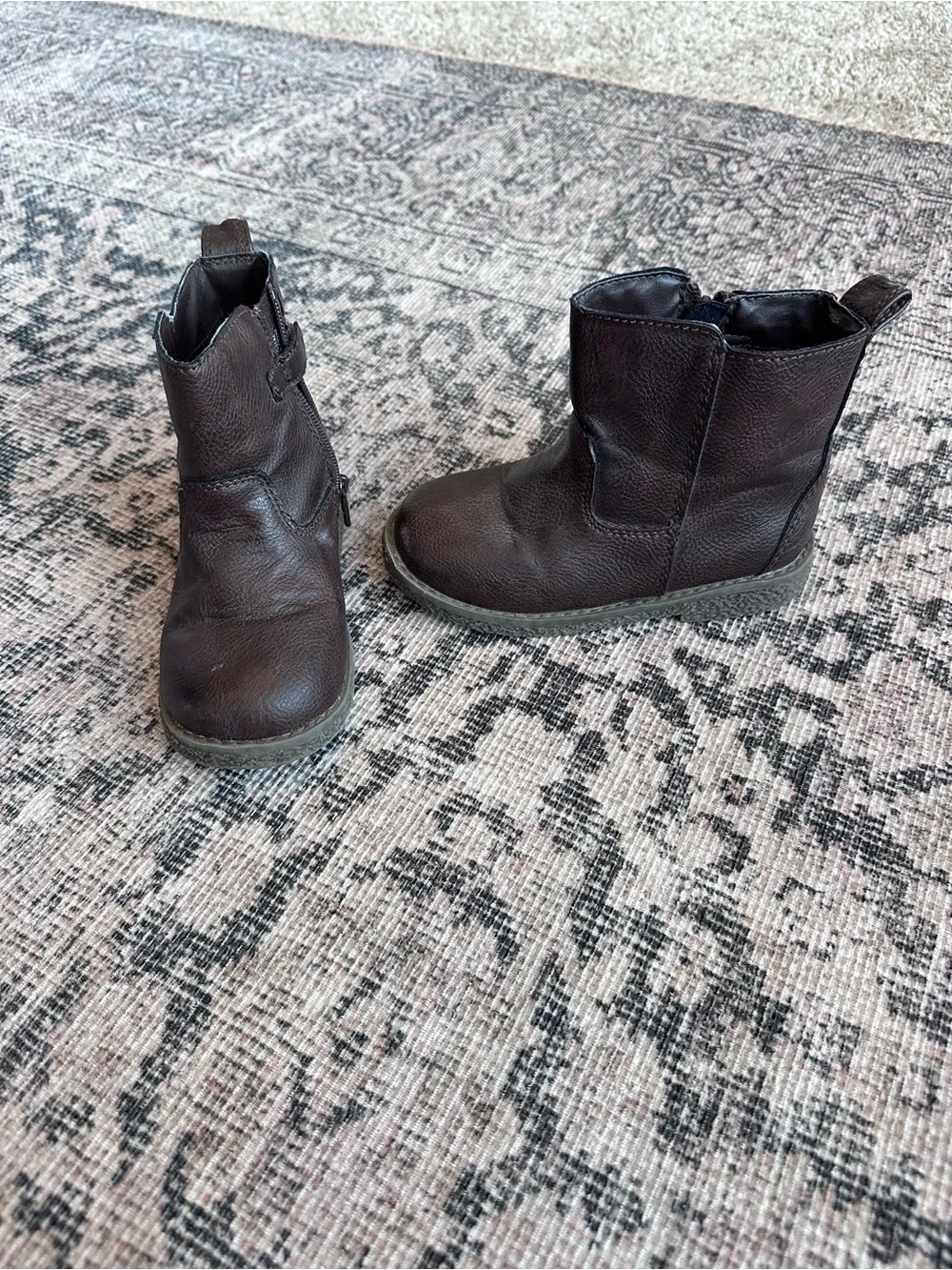Toddler Boys Gap Boots - size 10